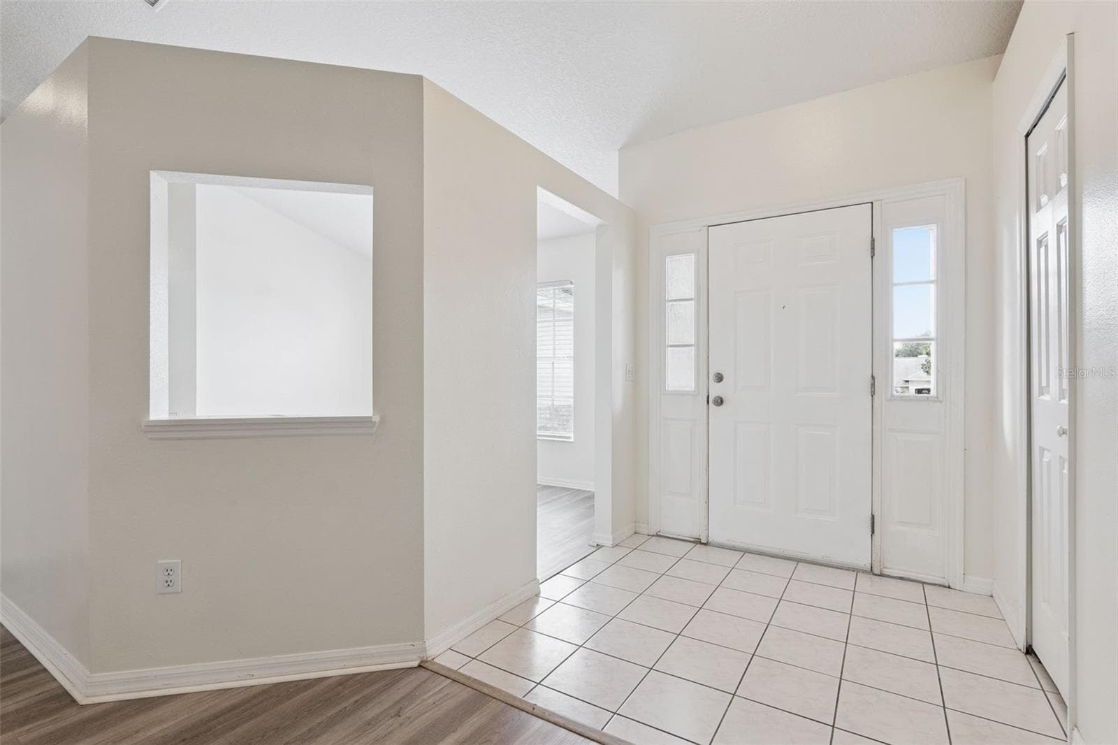Single Family Residence at 630 PARK VALLEY CIR, MINNEOLA, photo 5 of 49