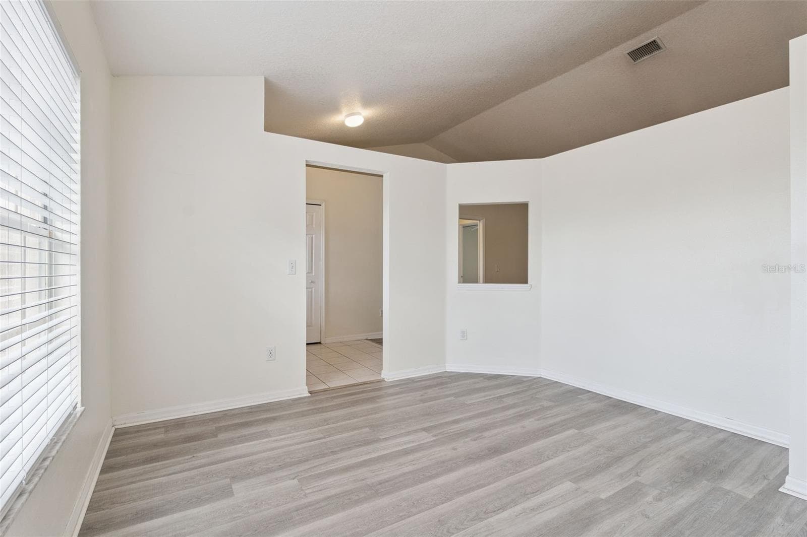 Single Family Residence at 630 PARK VALLEY CIR, MINNEOLA, photo 27 of 49