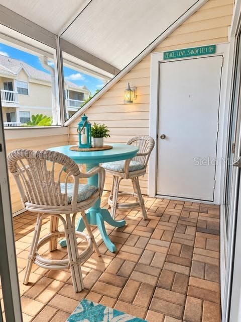 Condominium at 6907 STONES THROW CIR N #2203, ST PETERSBURG, photo 21 of 35