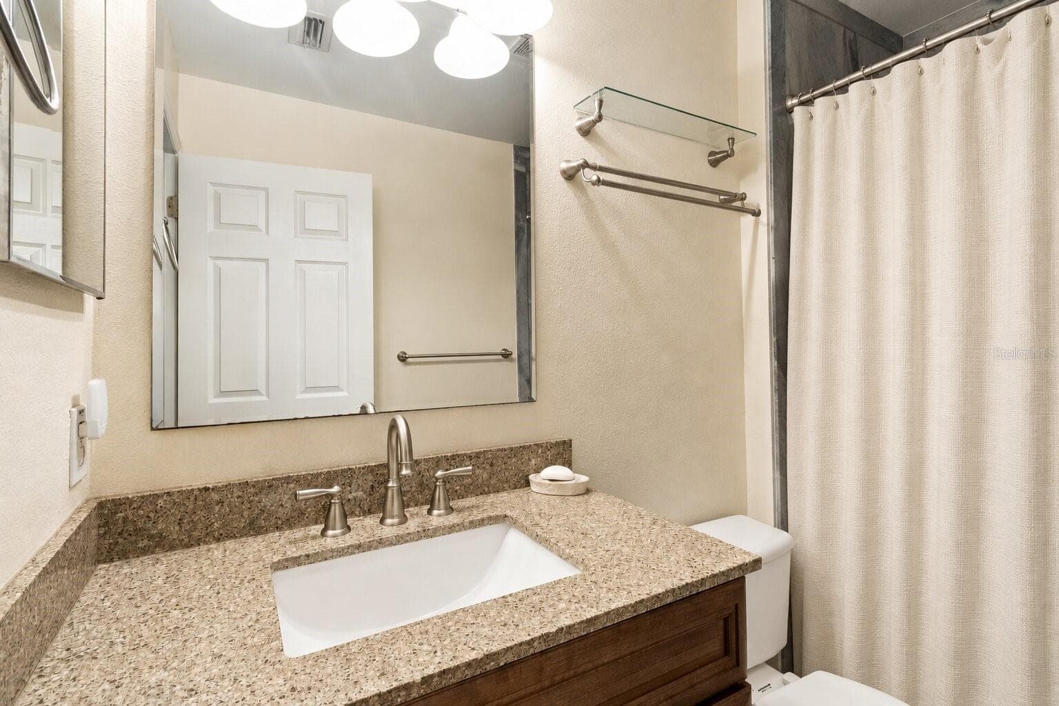 Single Family Residence at 1103 SOARING OSPREY WAY, VALRICO, photo 20 of 23