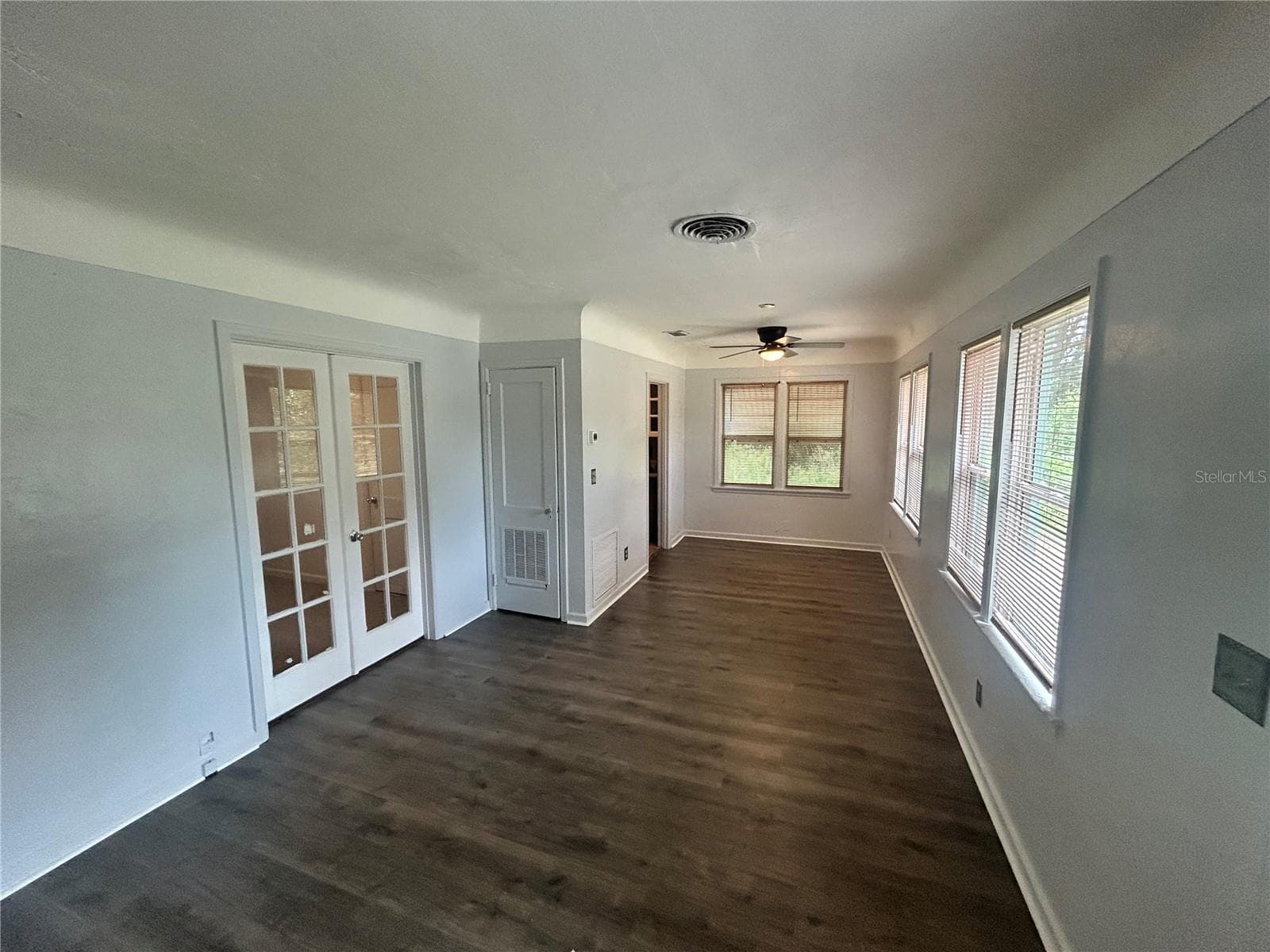Single Family Residence at 1920 23RD AVE N, ST PETERSBURG, photo 11 of 14