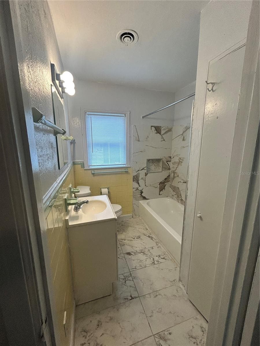Single Family Residence at 1920 23RD AVE N, ST PETERSBURG, photo 14 of 14