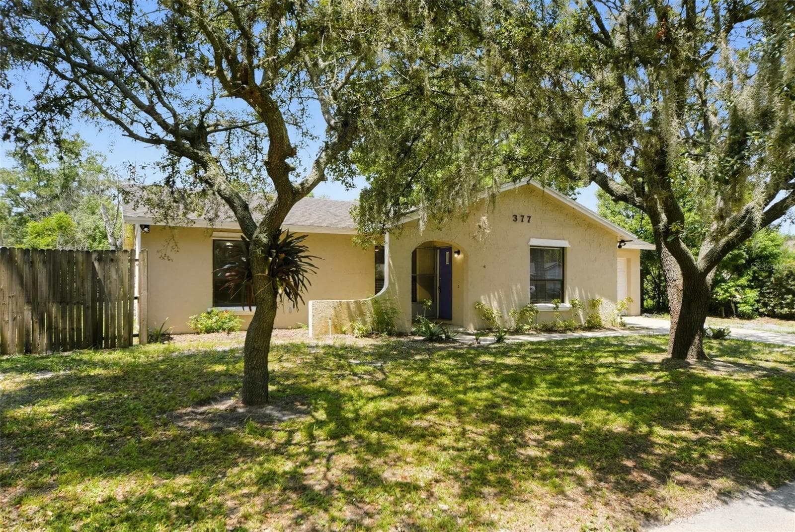 Single Family Residence at 377 BRITTANY CIR, CASSELBERRY, photo 2 of 30