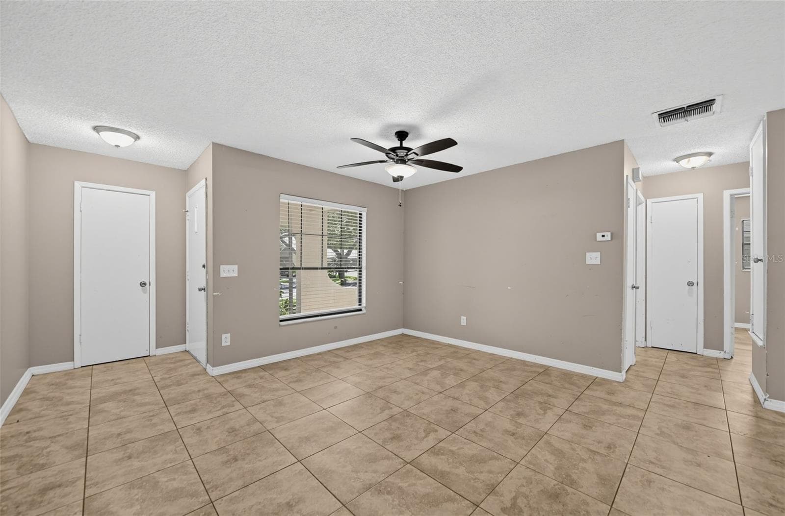 Single Family Residence at 377 BRITTANY CIR, CASSELBERRY, photo 6 of 30