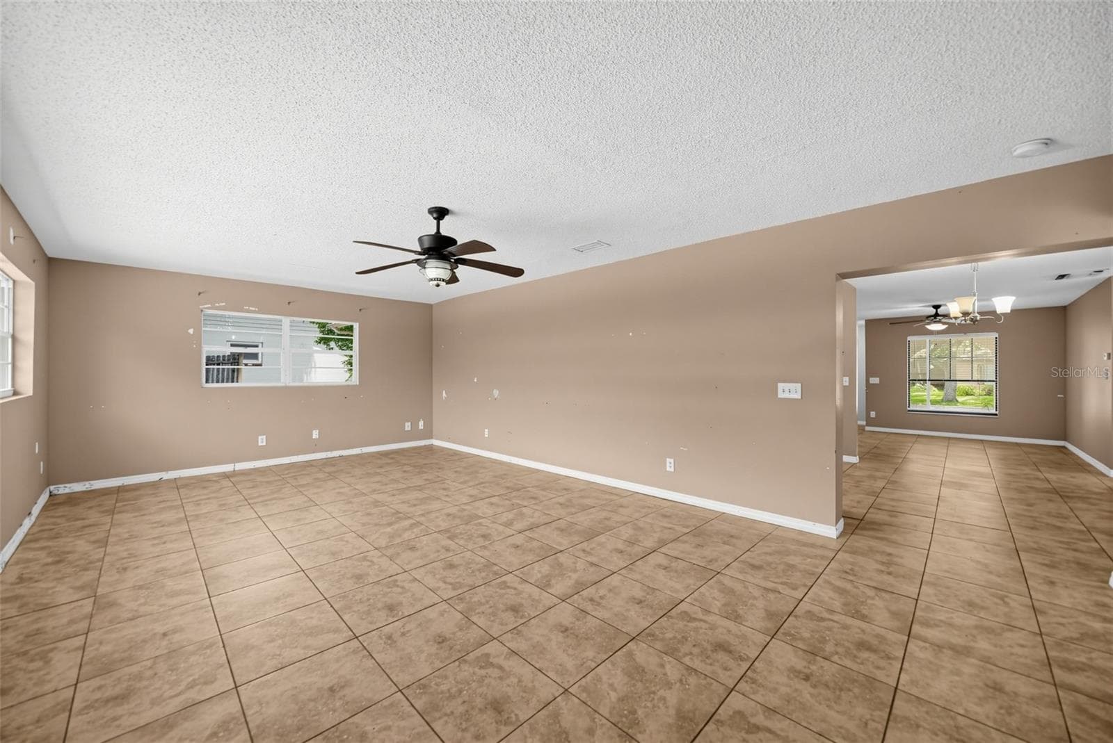 Single Family Residence at 377 BRITTANY CIR, CASSELBERRY, photo 7 of 30