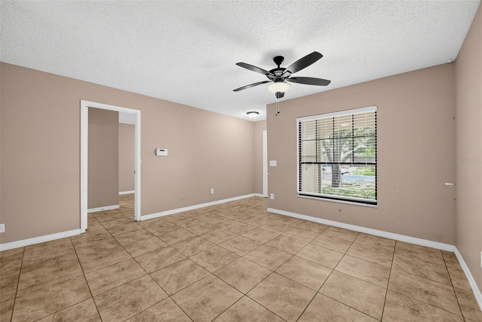 Single Family Residence at 377 BRITTANY CIR, CASSELBERRY, photo 9 of 30