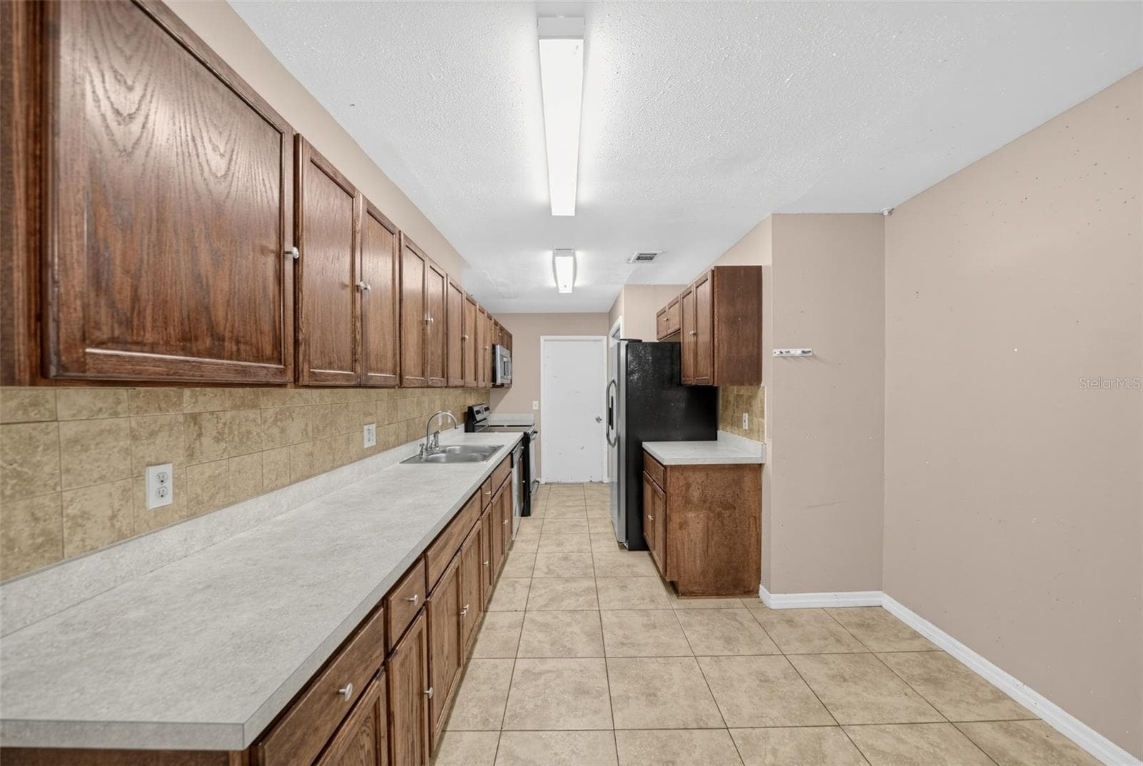 Single Family Residence at 377 BRITTANY CIR, CASSELBERRY, photo 14 of 30