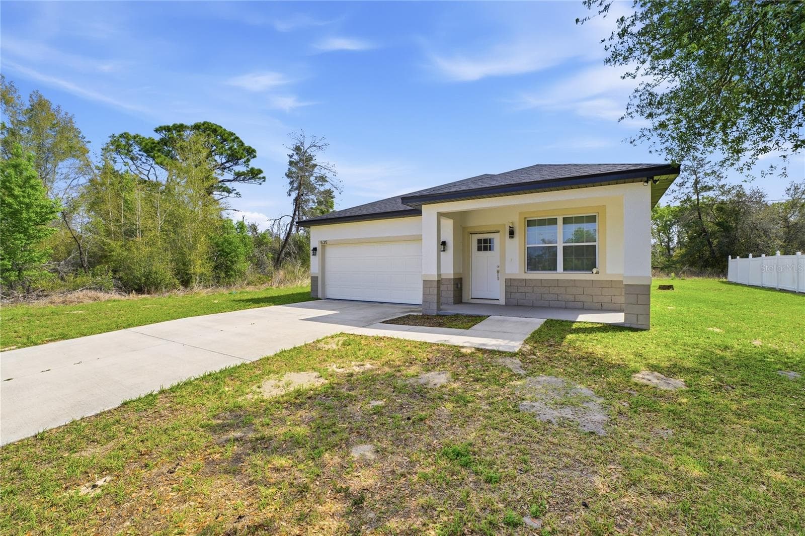 Single Family Residence at 535 MARION OAKS LN, OCALA, photo 6 of 38