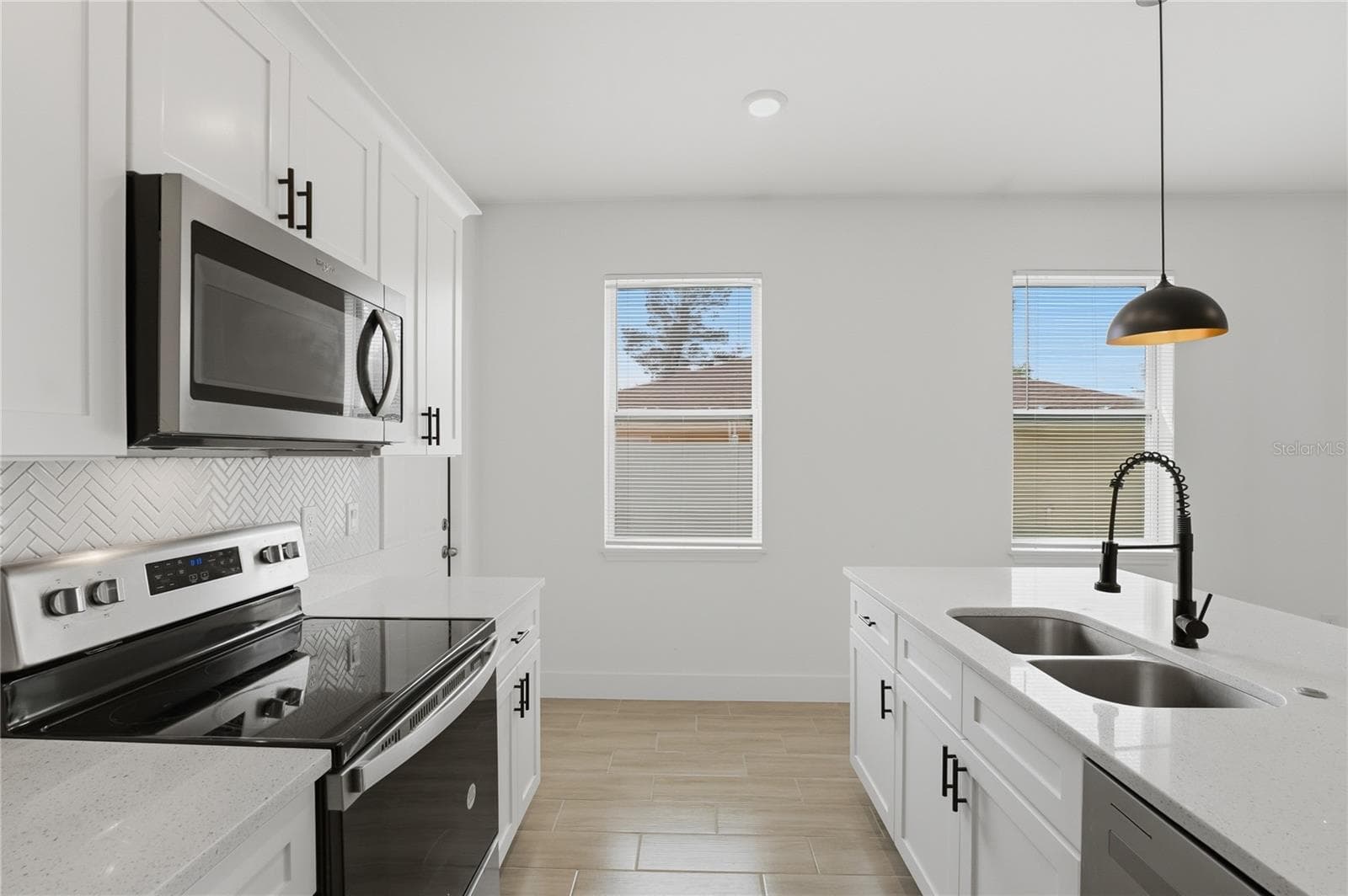 Single Family Residence at 535 MARION OAKS LN, OCALA, photo 27 of 38