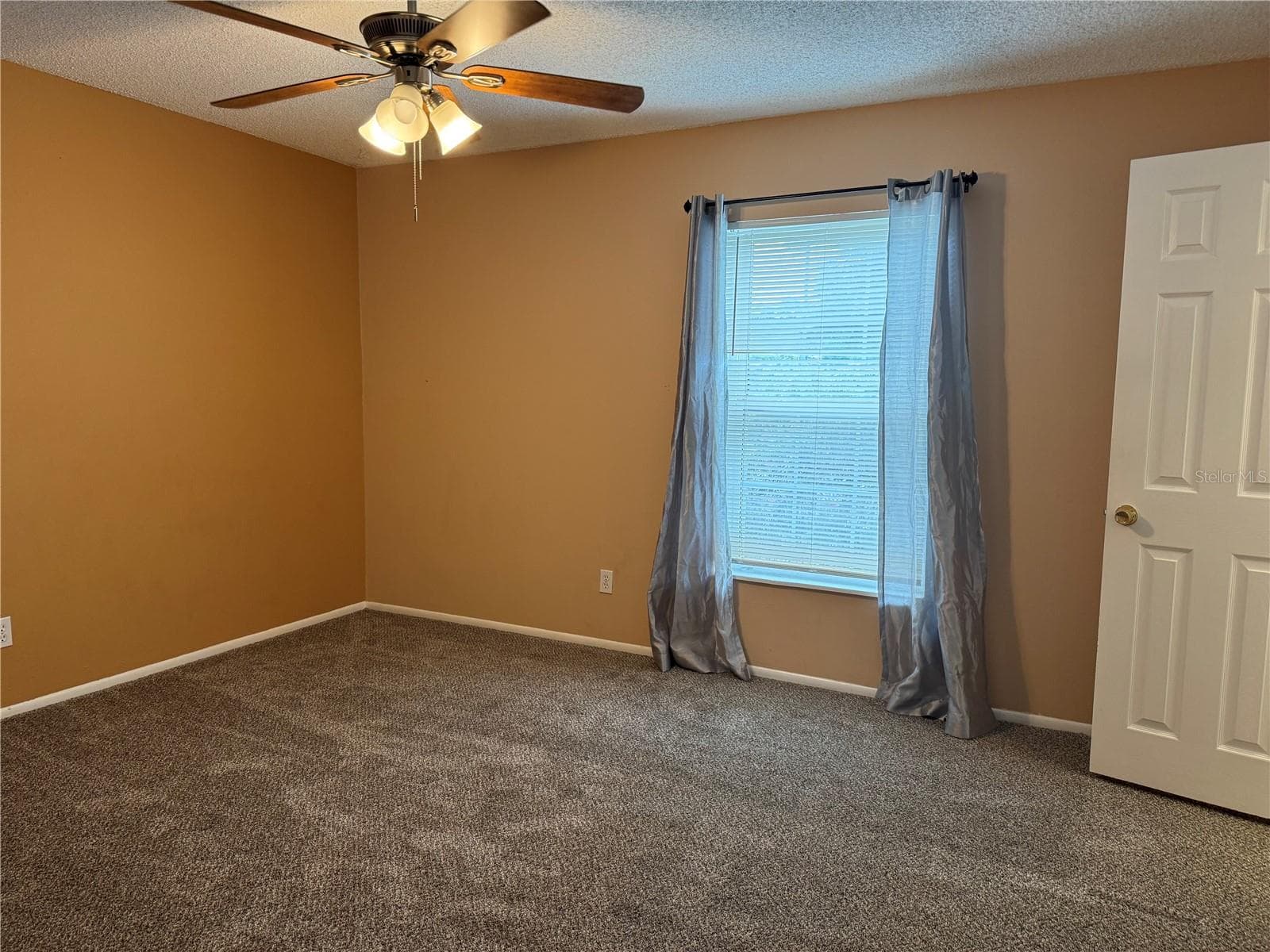Condominium at 8542 10TH ST N #C, ST PETERSBURG, photo 16 of 22