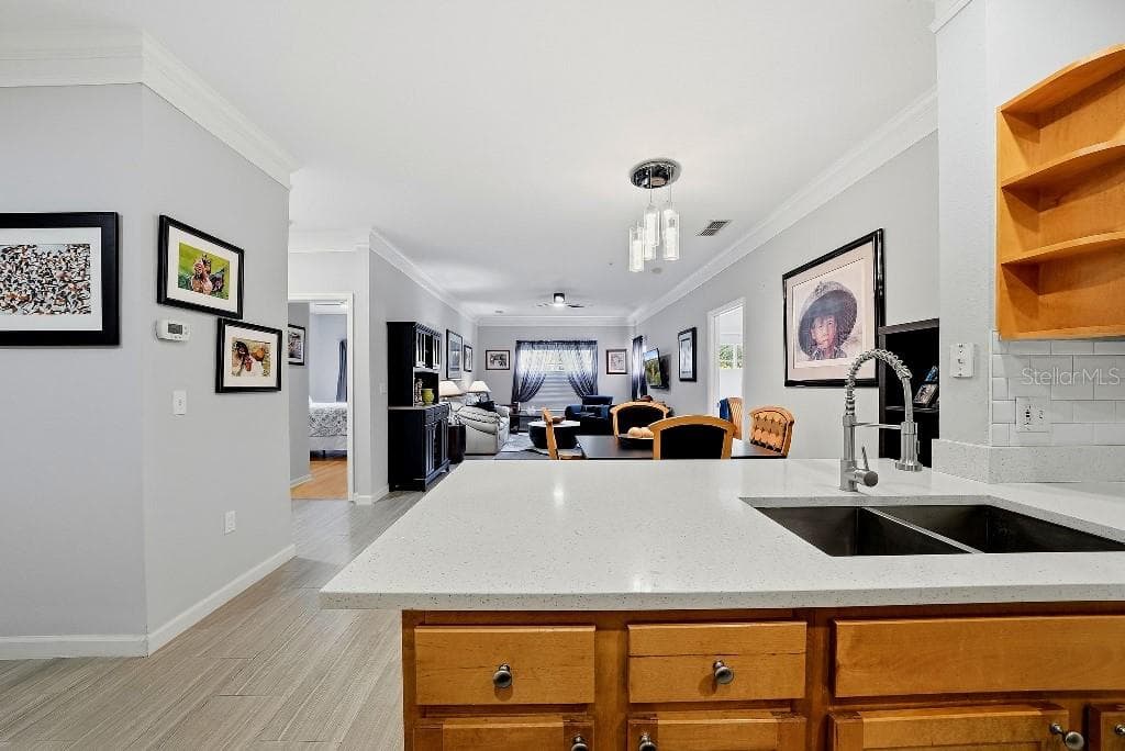 Condominium at 4207 S DALE MABRY HWY #10108, TAMPA, photo 5 of 17