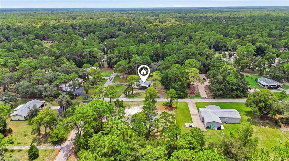 Residential at 6834 W Sunnycrest LN, HOMOSASSA FL 34448, photo 3 of 41