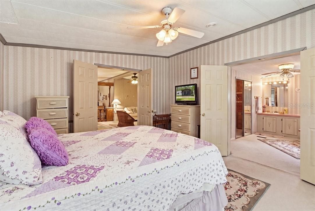 Residential at 6834 W Sunnycrest LN, HOMOSASSA FL 34448, photo 16 of 41