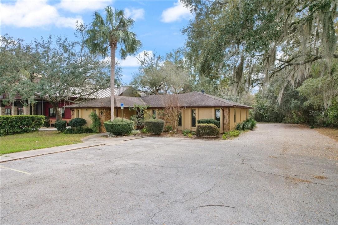 Office at 2303 Highway 44 W, INVERNESS FL 34453, photo 30 of 36