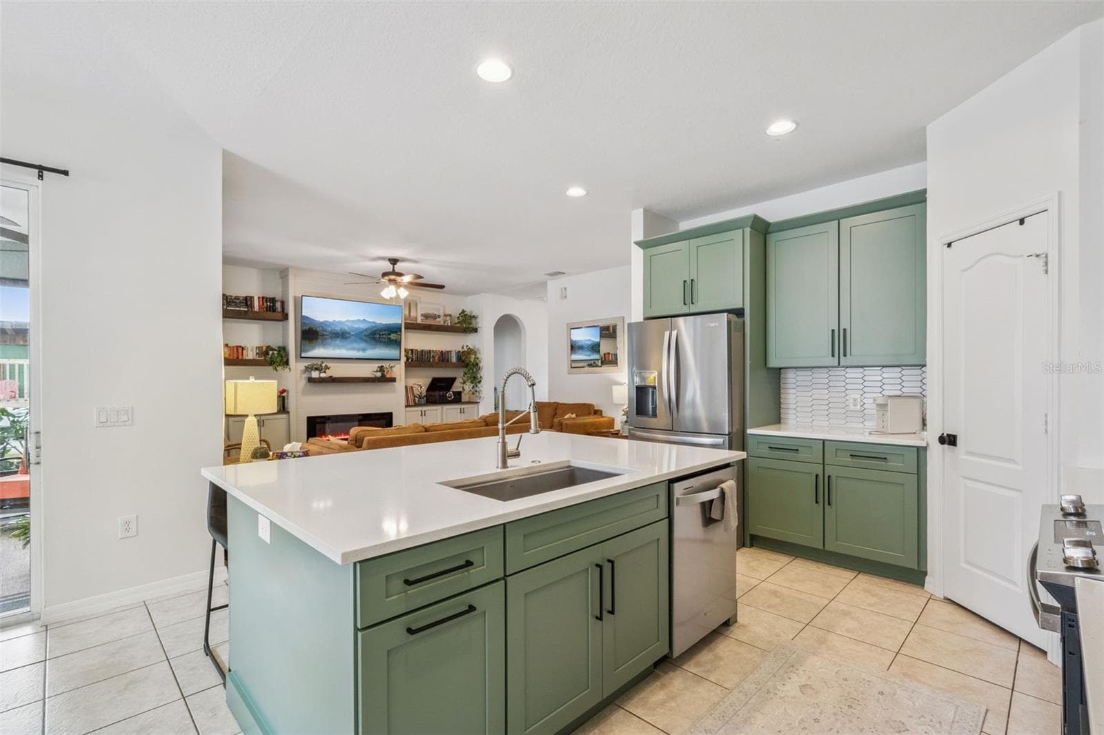 Kitchen - 3021 MARSHFIELD PRESERVE WAY, KISSIMMEE