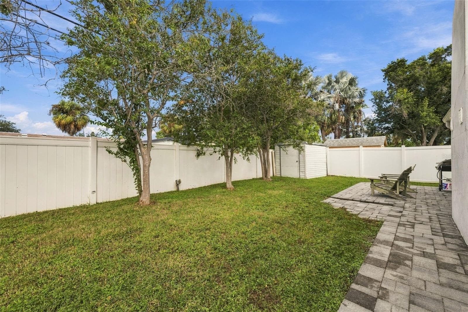 Fenced-In Private Backyard - 4318 HELENA ST NE, ST PETERSBURG