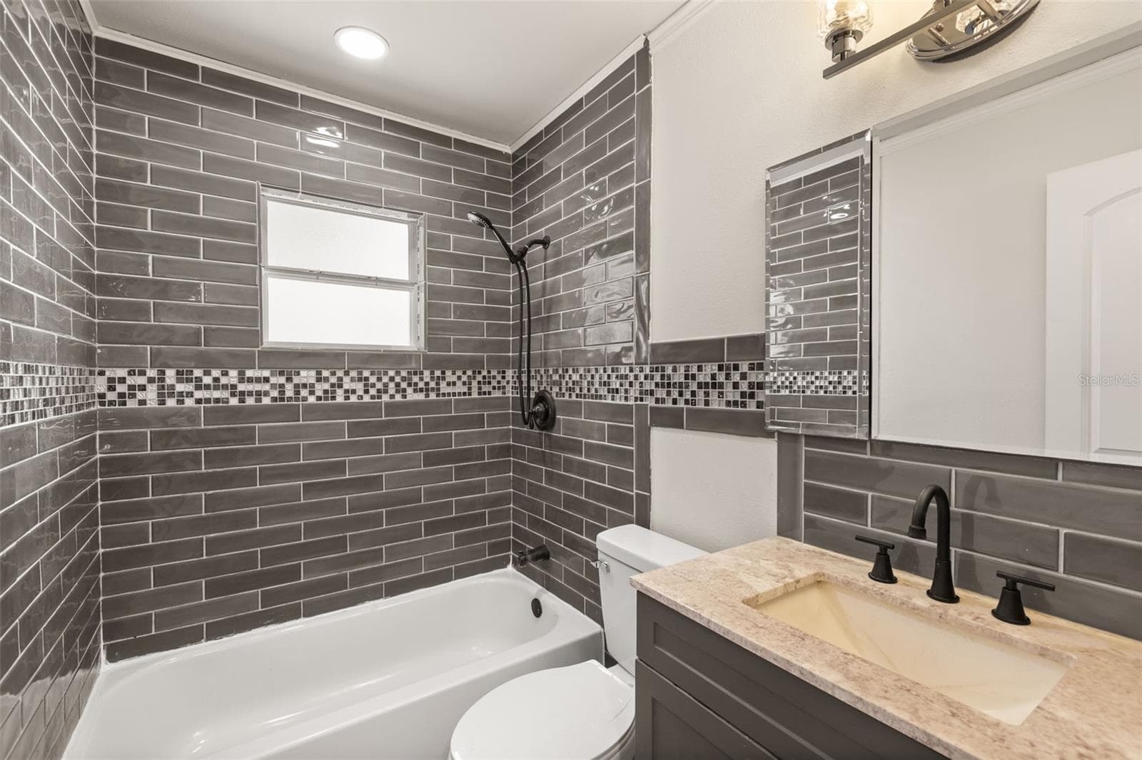 Single Family Residence at 601 RIDGEFIELD AVE, OCOEE, photo 13 of 18