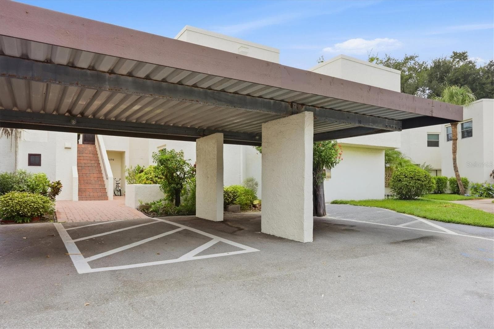 Condominium at 5174 MARSH FIELD LN #86, SARASOTA, photo 3 of 65