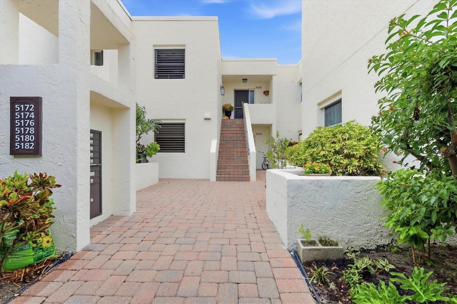 Condominium at 5174 MARSH FIELD LN #86, SARASOTA, photo 5 of 65