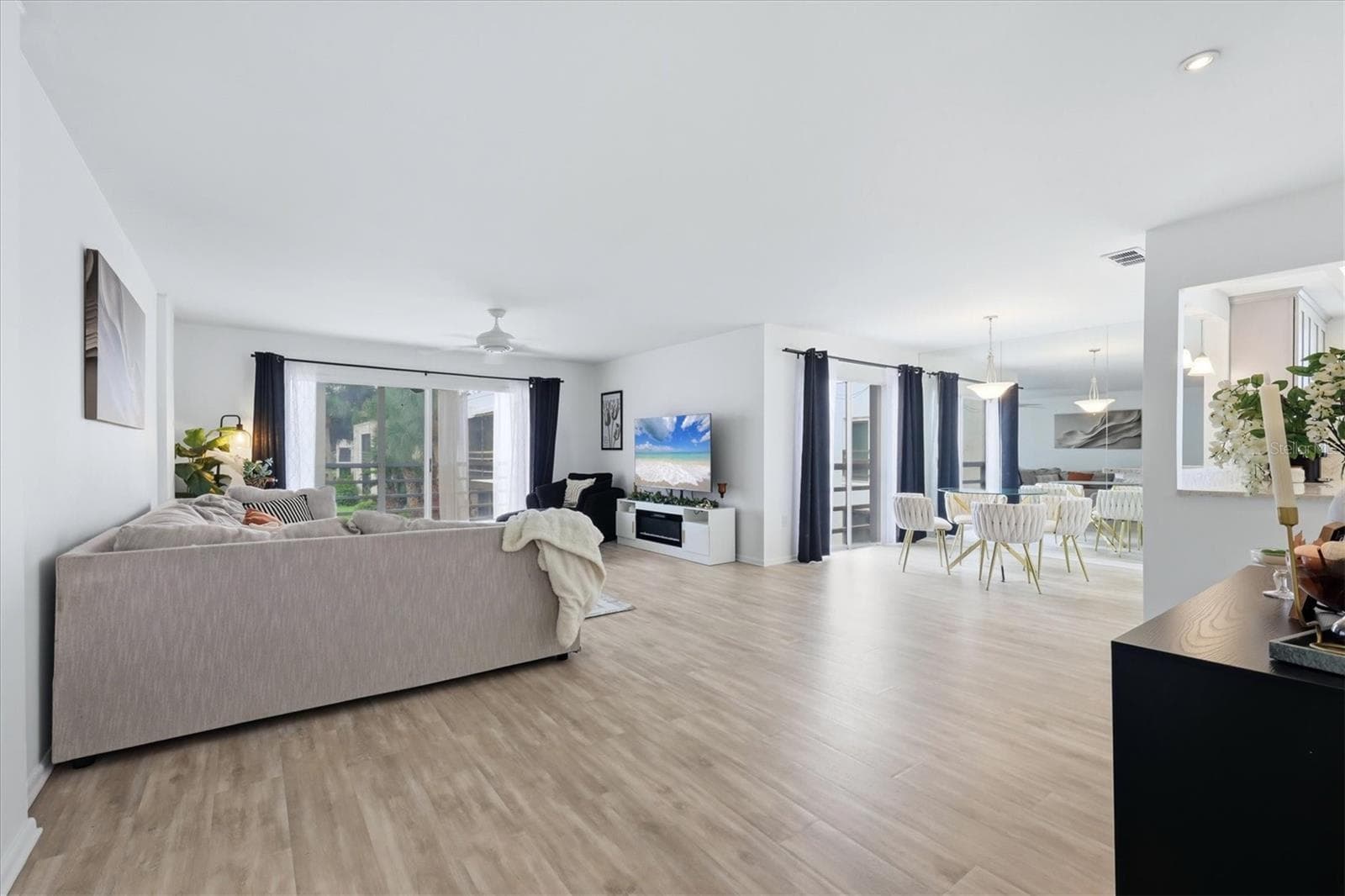 Condominium at 5174 MARSH FIELD LN #86, SARASOTA, photo 11 of 65
