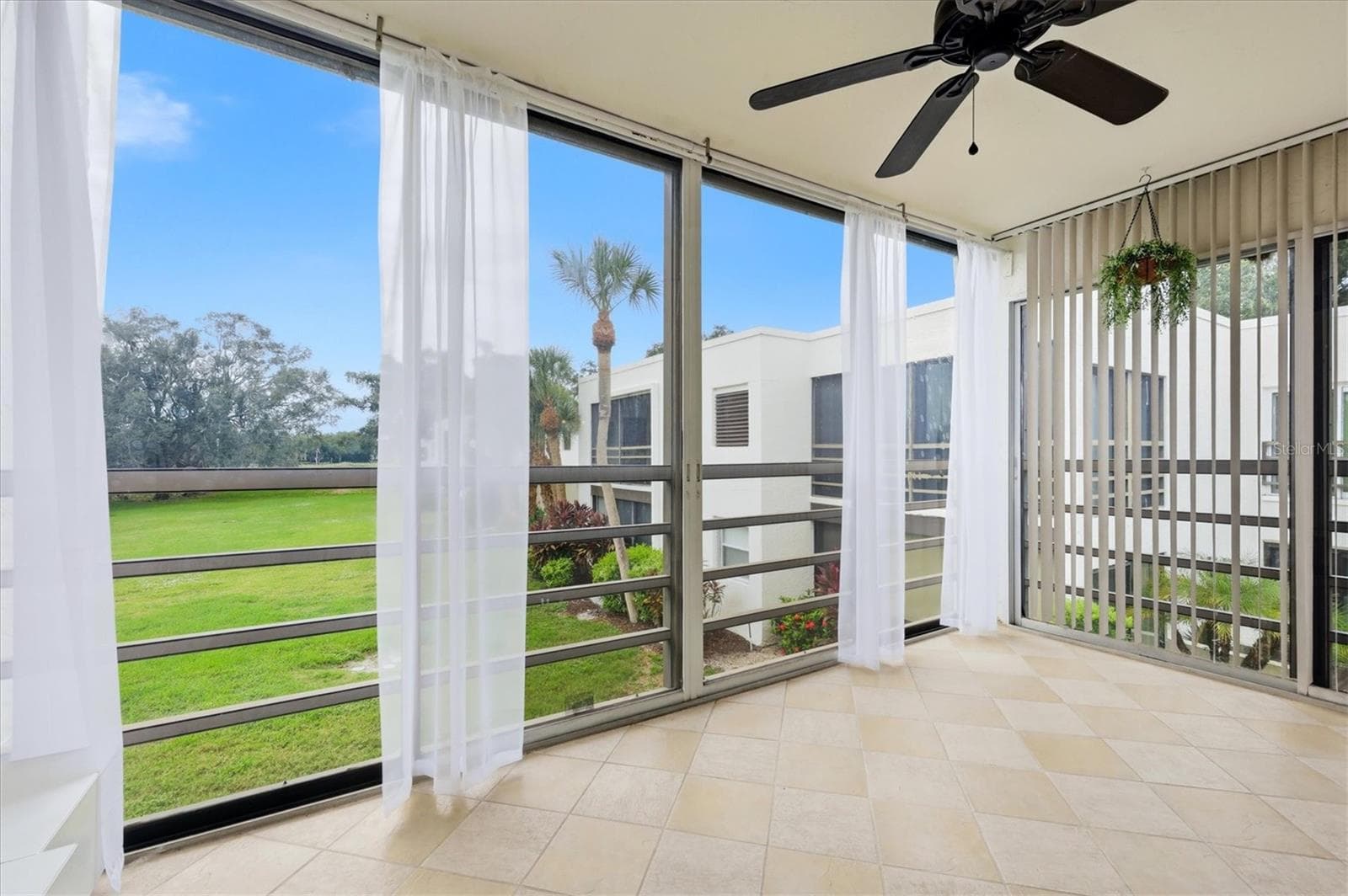 Condominium at 5174 MARSH FIELD LN #86, SARASOTA, photo 33 of 65