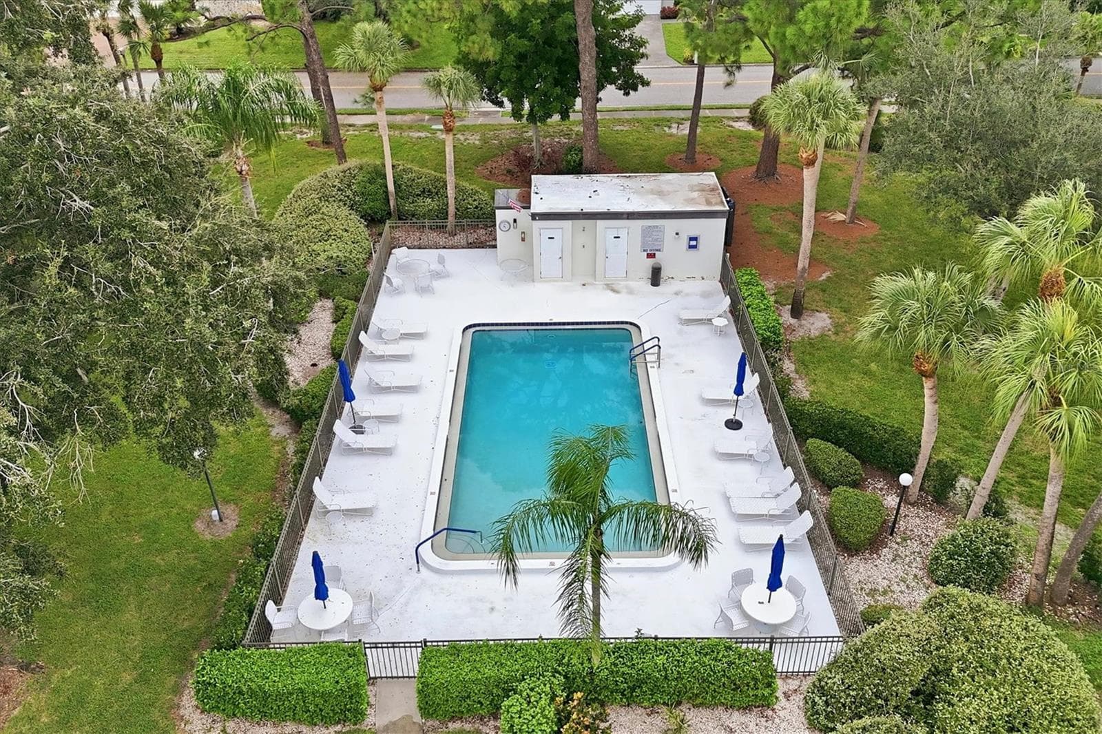 Condominium at 5174 MARSH FIELD LN #86, SARASOTA, photo 42 of 65