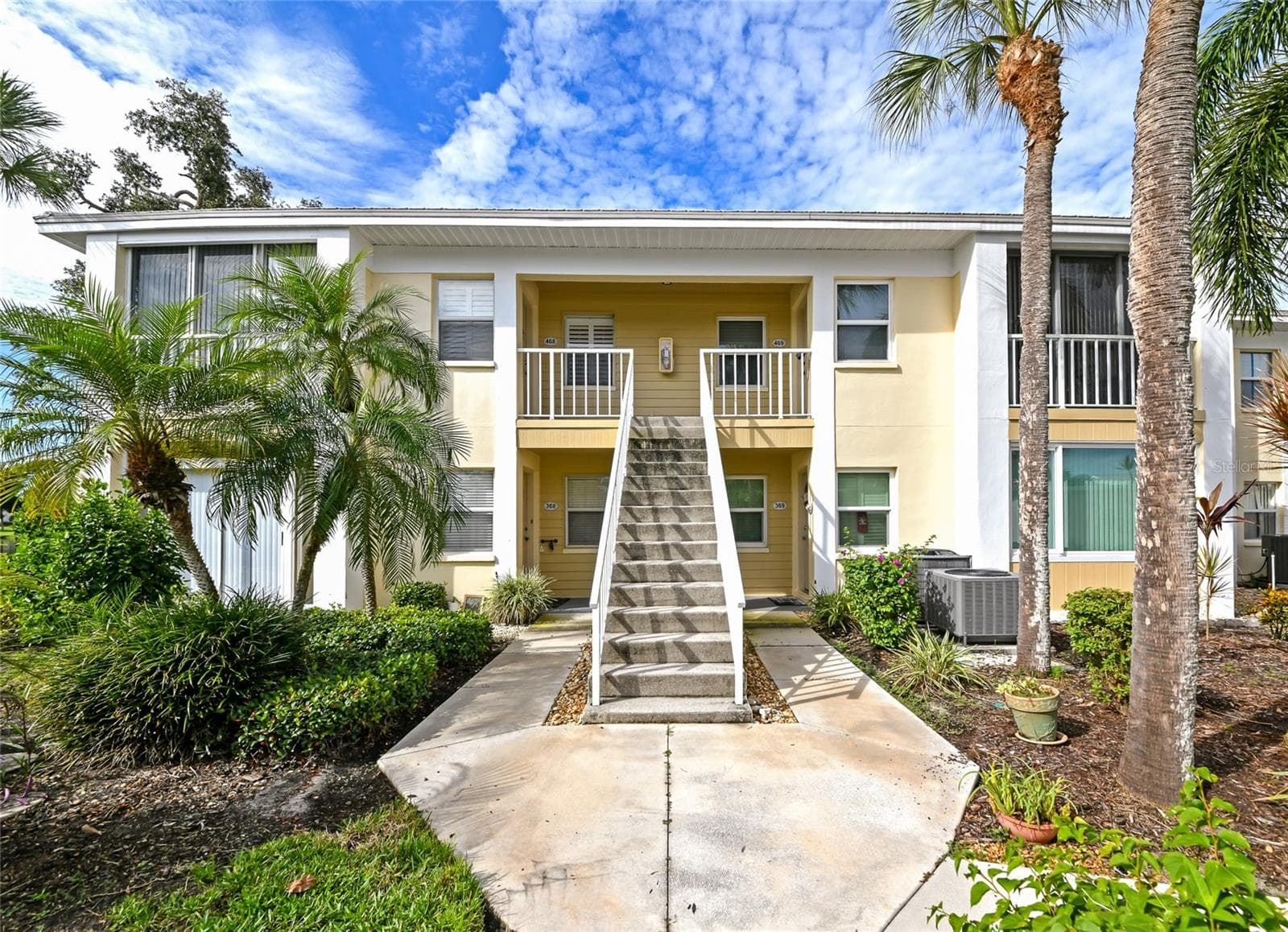 Condominium at 421 CERROMAR TER #469, VENICE, photo 2 of 44