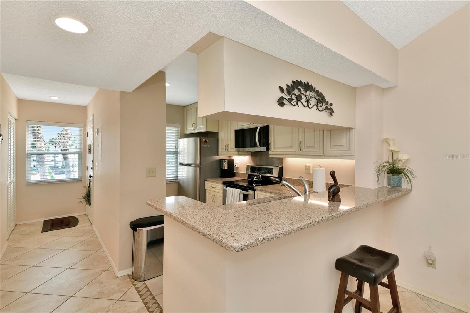 Condominium at 421 CERROMAR TER #469, VENICE, photo 16 of 44