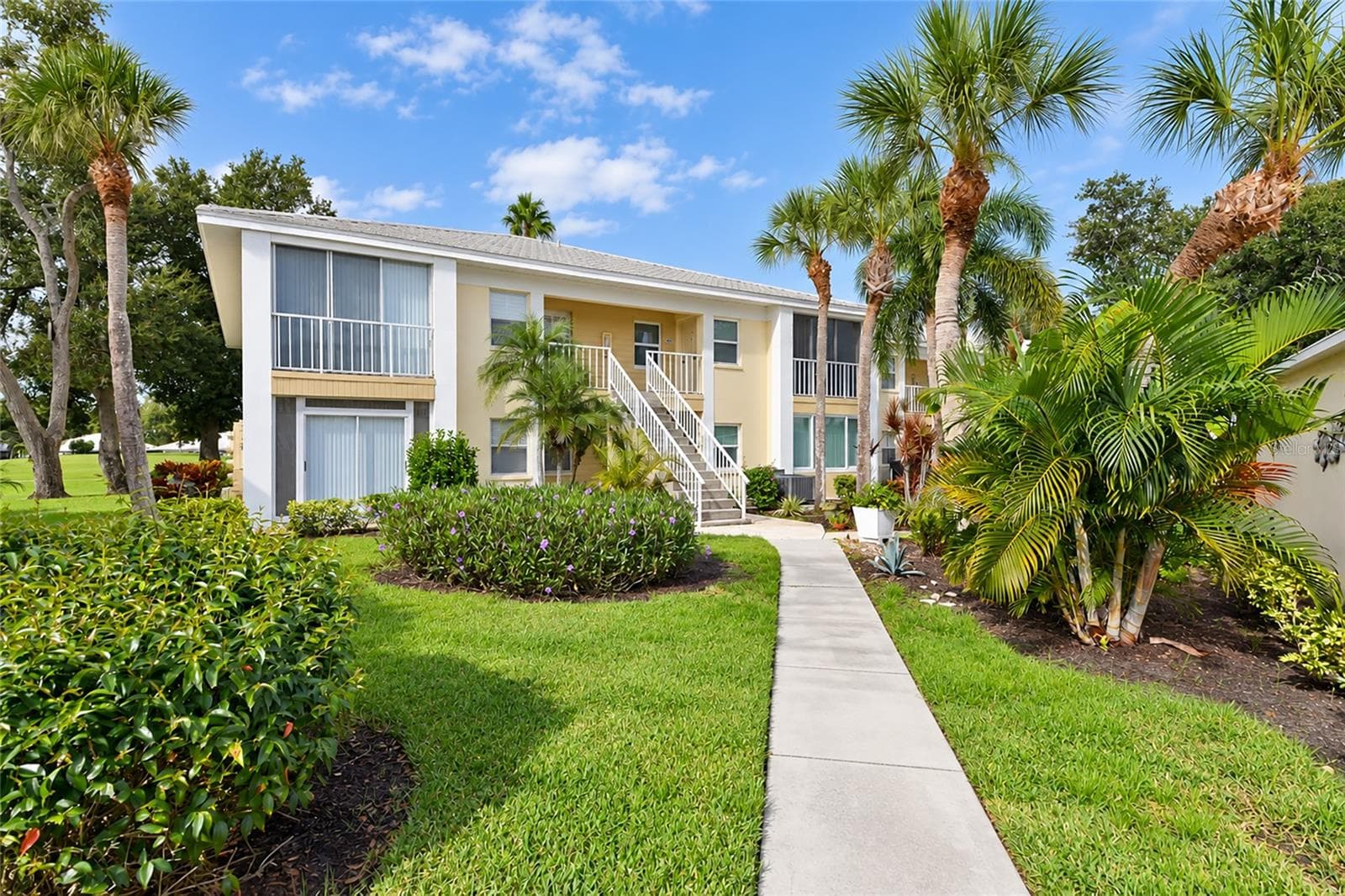 Condominium at 421 CERROMAR TER #469, VENICE, photo 41 of 44