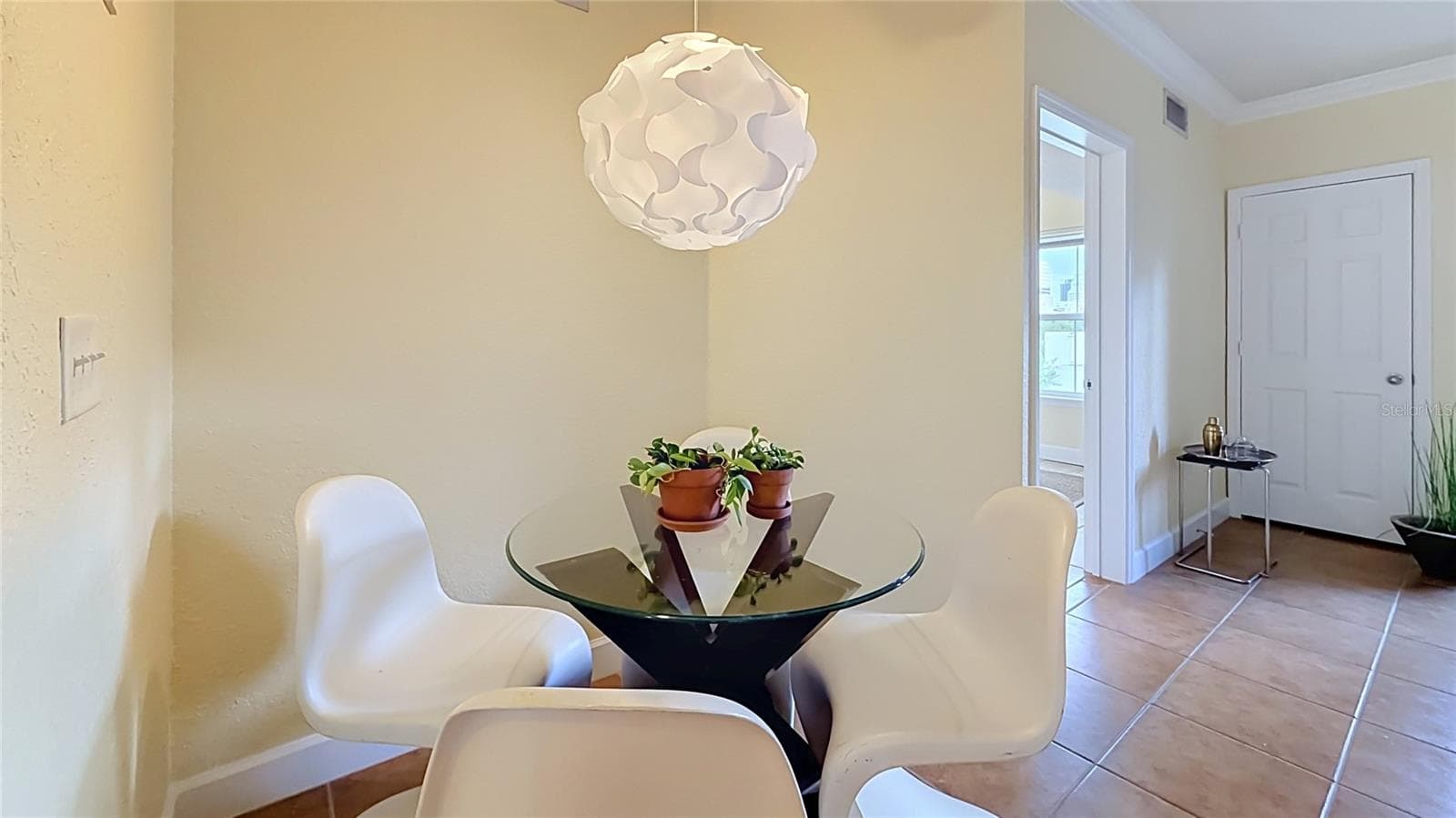 Condominium at 202 E SOUTH ST #4040, ORLANDO, photo 8 of 35