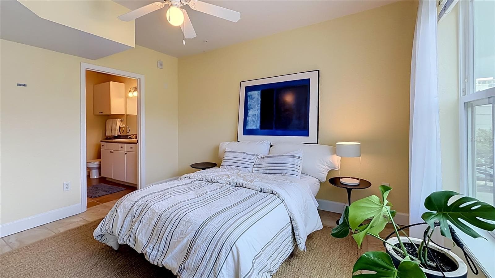Condominium at 202 E SOUTH ST #4040, ORLANDO, photo 14 of 35
