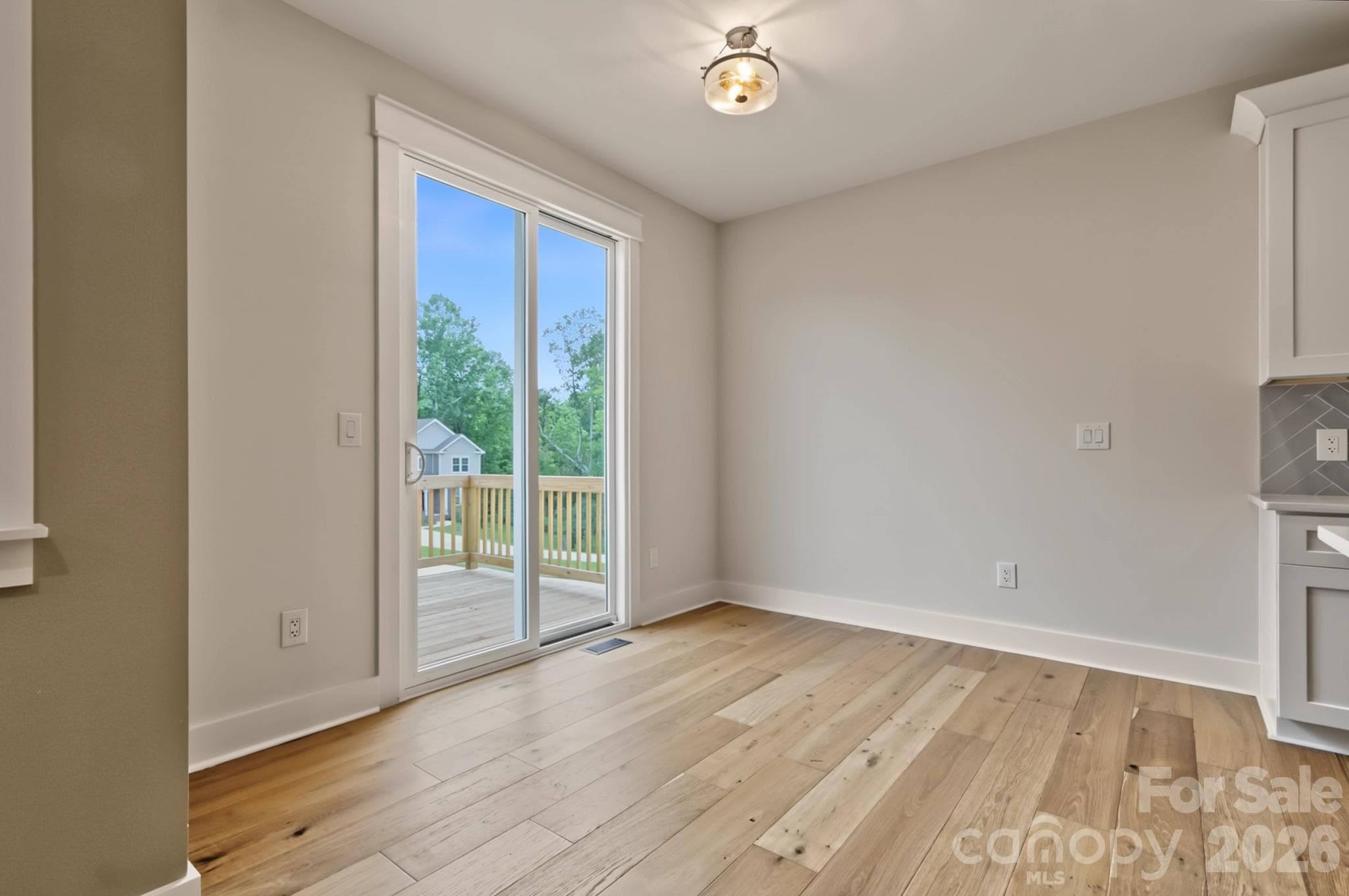 Single Family Residence at 116 Jentri Way, Mooresville, photo 19 of 39