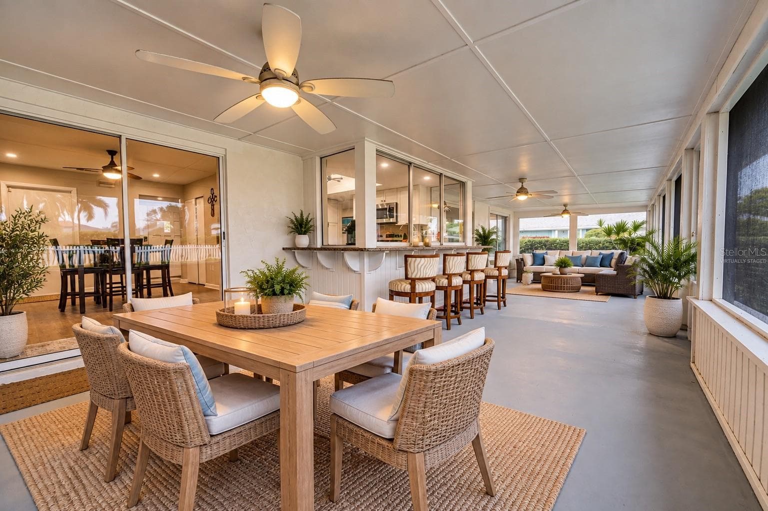 Screened in Back Lanai. Virtually Staged - 6316 5TH AVE NW, BRADENTON
