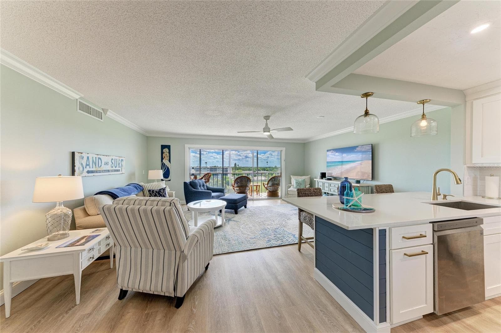 Condominium at 4040 IRONWOOD CIR #702F, BRADENTON, photo 7 of 38