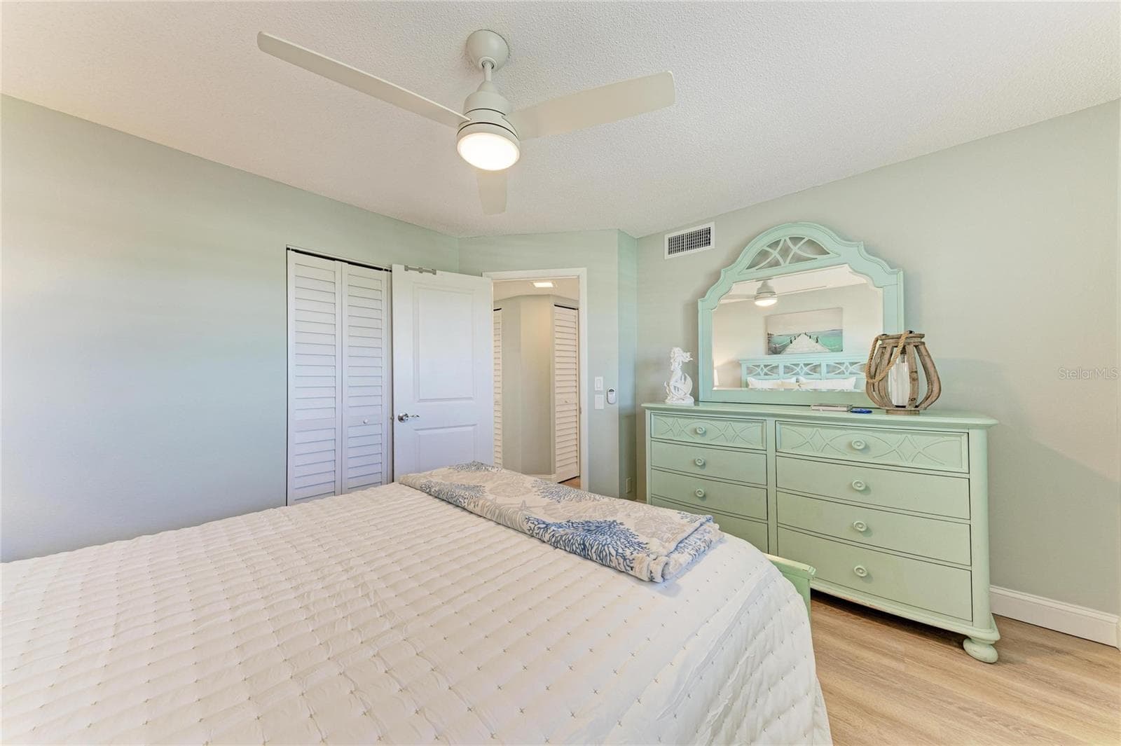 Condominium at 4040 IRONWOOD CIR #702F, BRADENTON, photo 25 of 38