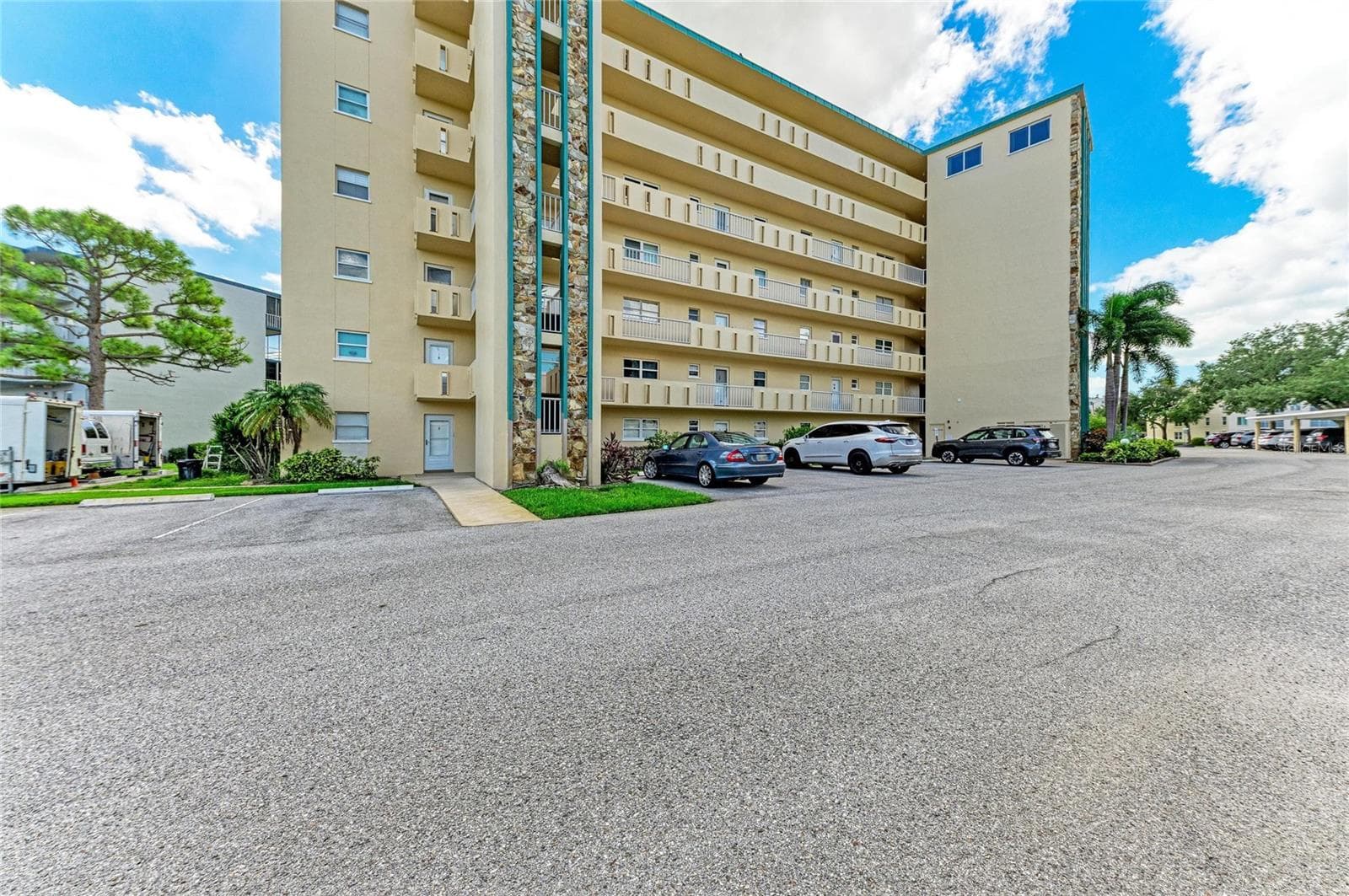Condominium at 4040 IRONWOOD CIR #702F, BRADENTON, photo 38 of 38