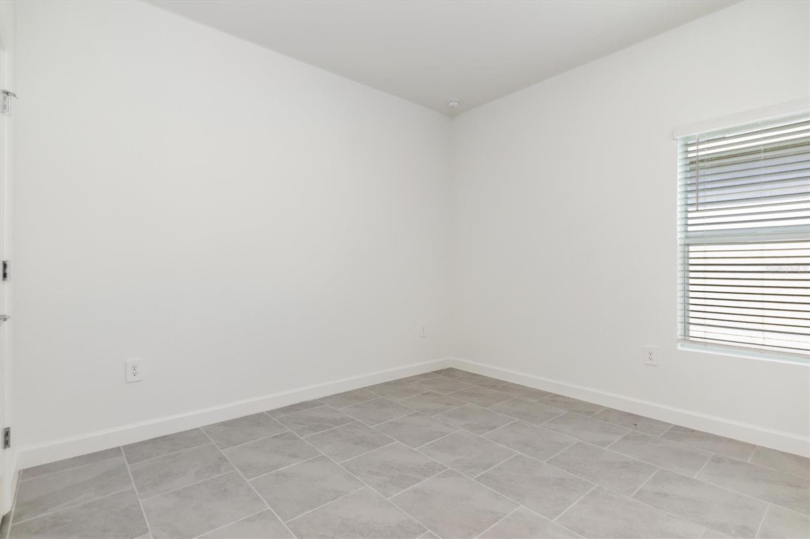 Third Guest Bedroom - 13320 GRASSMERE CT, PUNTA GORDA