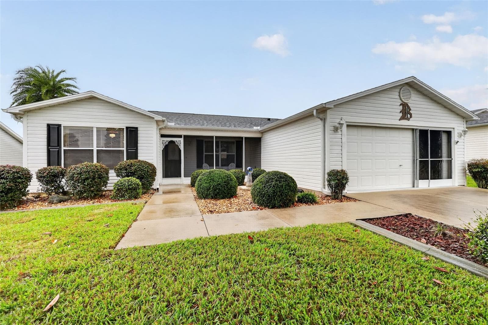 Single Family Residence at 2022 CASTANO PL, THE VILLAGES, photo 2 of 25