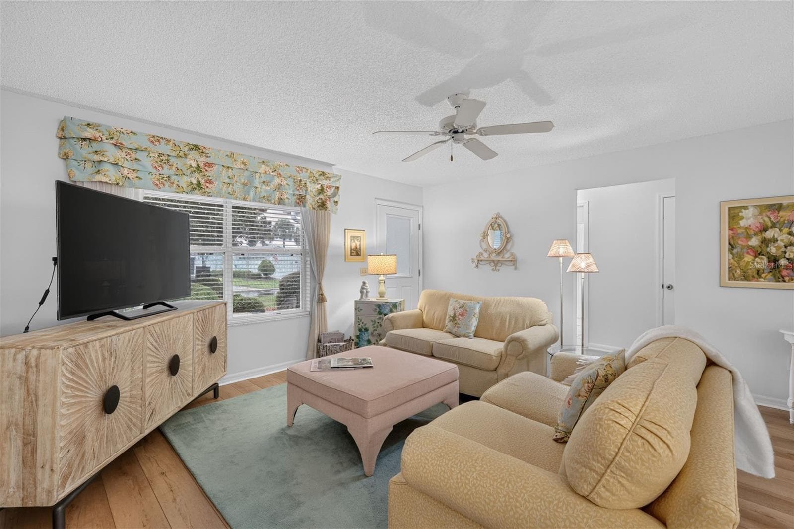 Single Family Residence at 2022 CASTANO PL, THE VILLAGES, photo 8 of 25