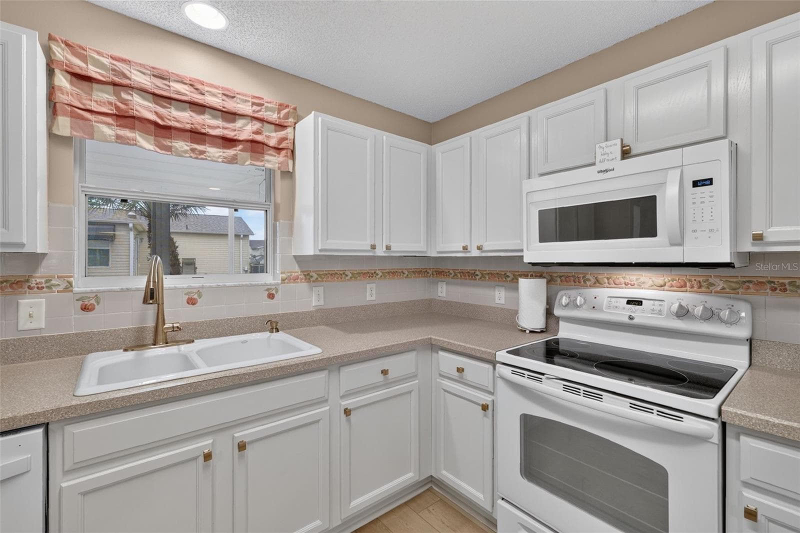 Single Family Residence at 2022 CASTANO PL, THE VILLAGES, photo 14 of 25