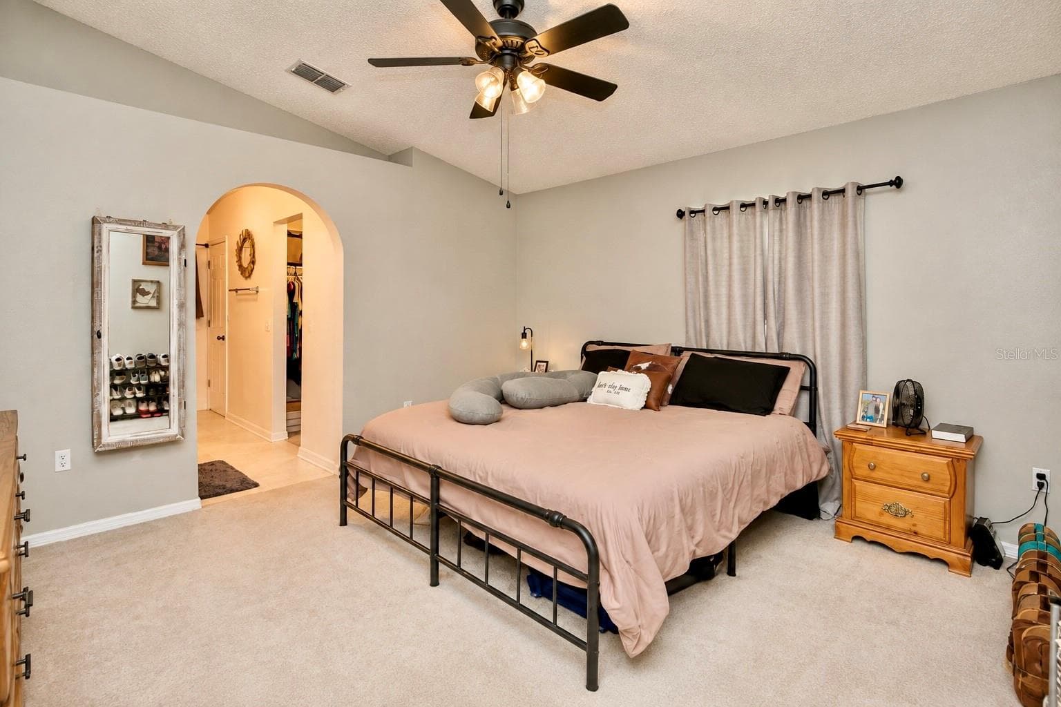 Single Family Residence at 1620 CORNER MEADOW CIR, ORLANDO, photo 18 of 40