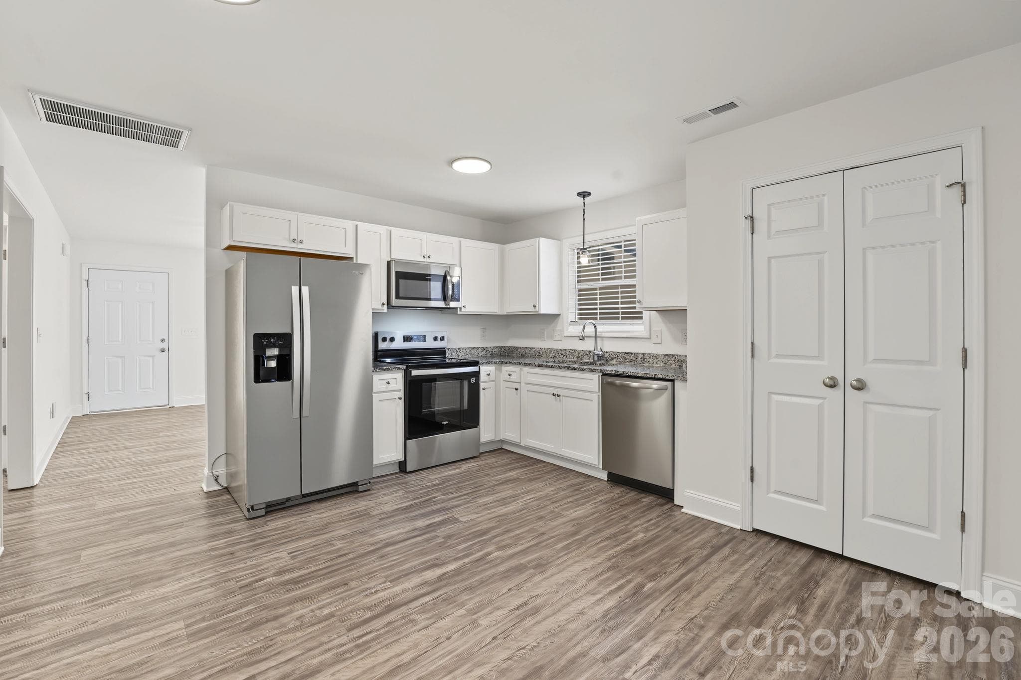 Single Family Residence at 1334 Flint Hill Street, Rock Hill, photo 13 of 26