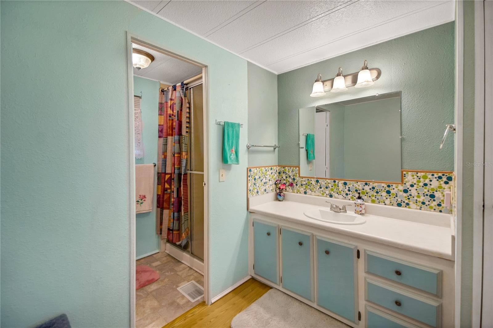 Mobile Home at 410 HAWTHORNE BLVD, LEESBURG, photo 24 of 44