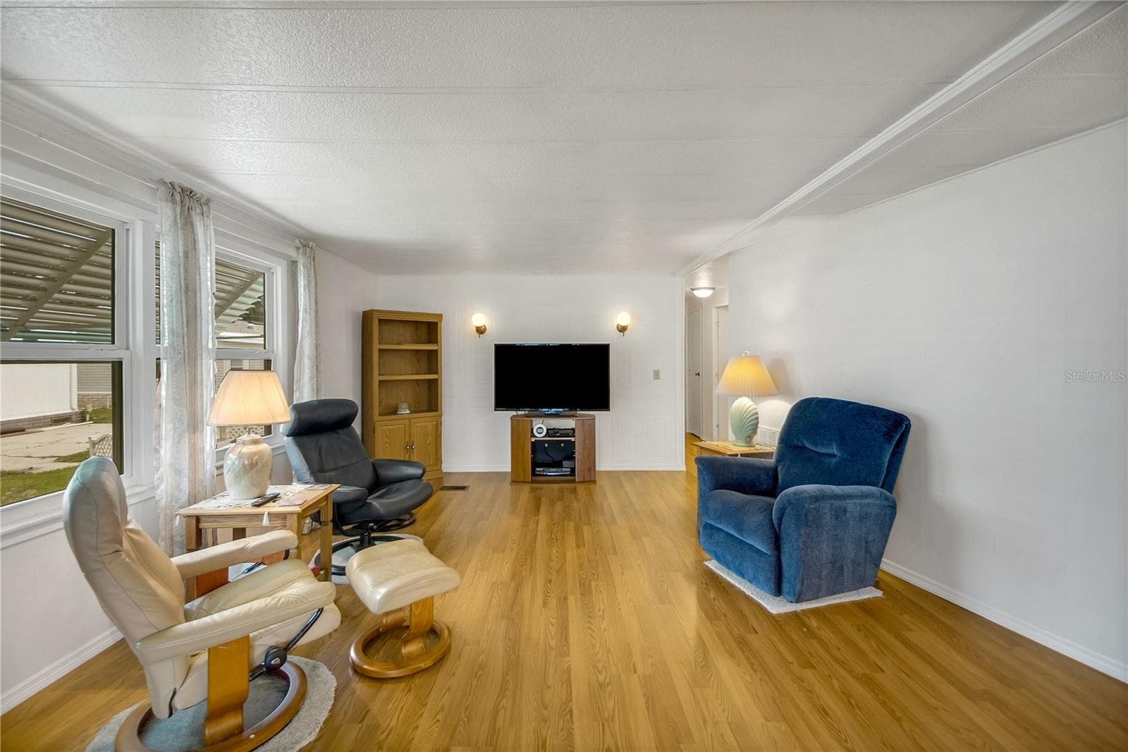 Mobile Home at 410 HAWTHORNE BLVD, LEESBURG, photo 35 of 44
