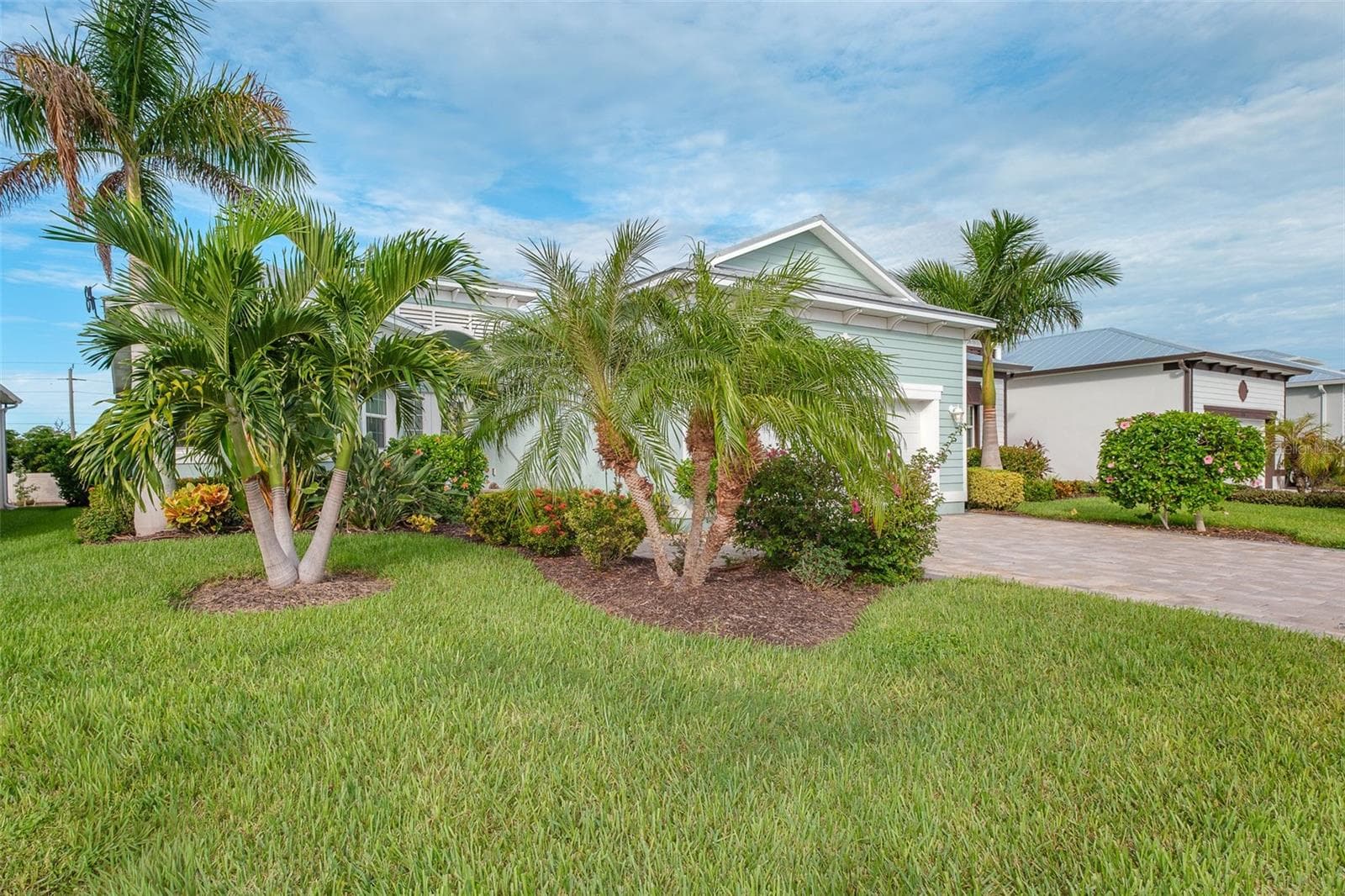Single Family Residence at 10406 COQUINA CT, PLACIDA, photo 2 of 55