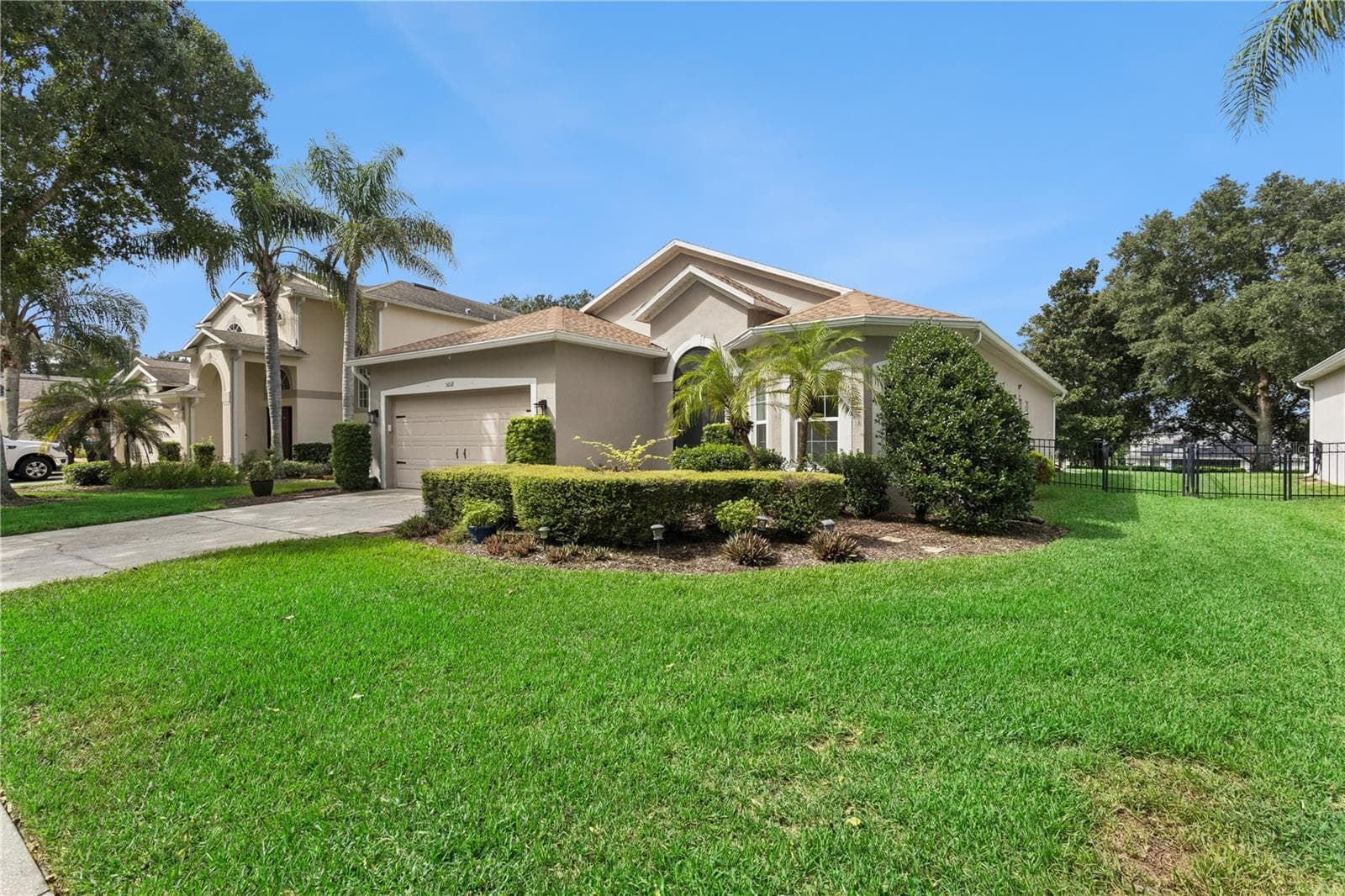 Front View - 5018 TEMPIC DR, MOUNT DORA