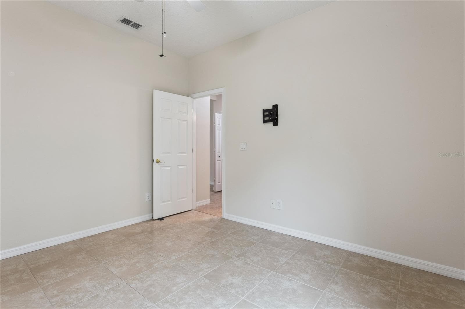 Fourth Bedroom - 5018 TEMPIC DR, MOUNT DORA