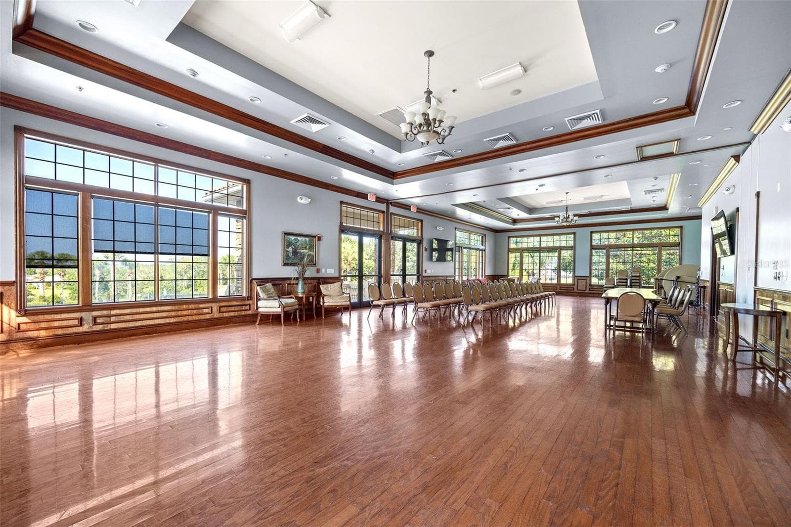 Community Clubhouse - 5018 TEMPIC DR, MOUNT DORA