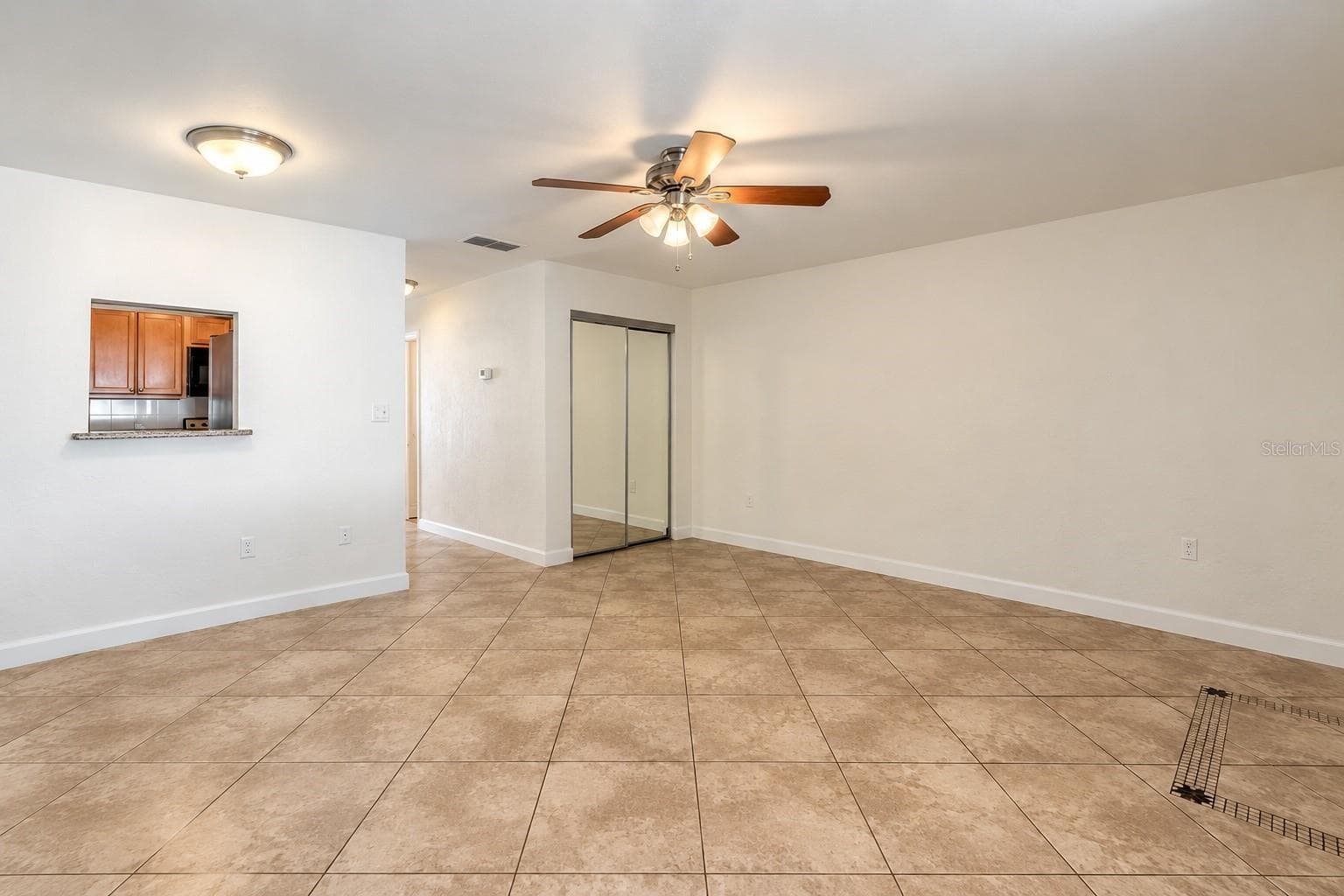 Condominium at 102 S PENINSULA DR #100, DAYTONA BEACH, photo 4 of 12