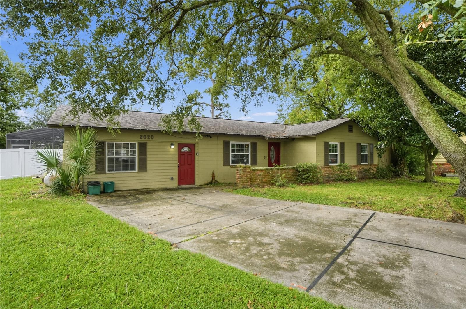 Single Family Residence at 2020 LEANNE CT, WINTER PARK, photo 2 of 28